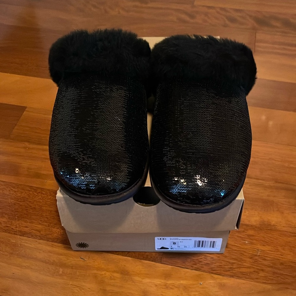 Women  Ugg size 9